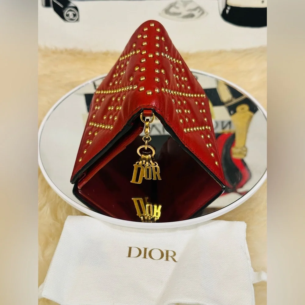 🔥 CHRISTIAN DIOR STUD BIFOLDD COMPACT WALLET w/Dust Bag